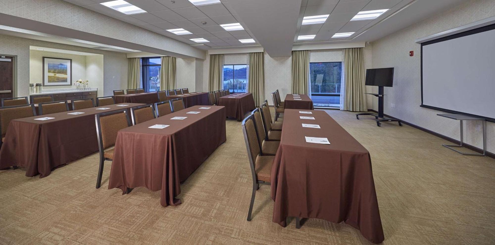 Hampton Inn & Suites Hood River Εξωτερικό φωτογραφία
