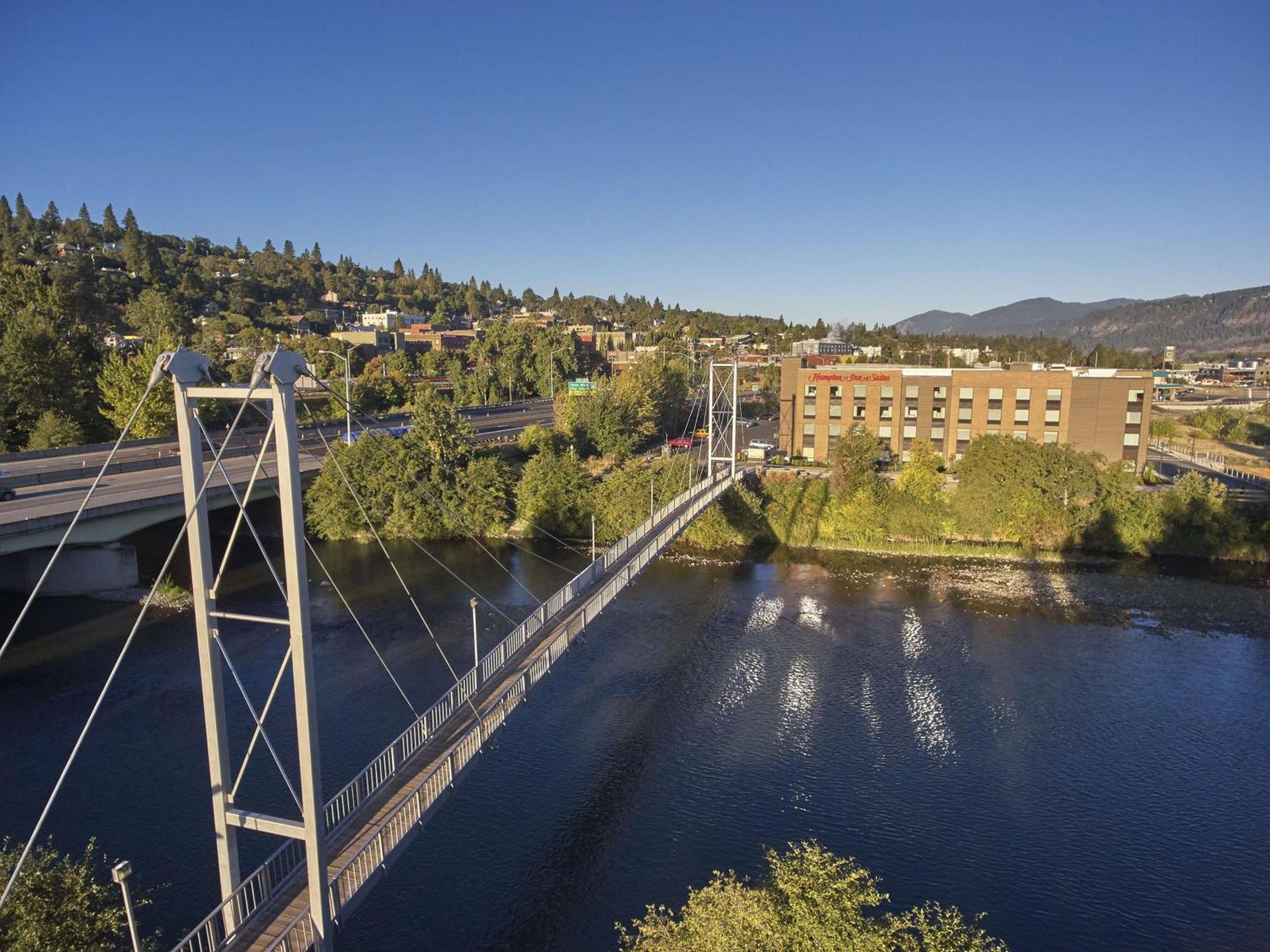 Hampton Inn & Suites Hood River Εξωτερικό φωτογραφία